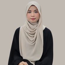 Load image into Gallery viewer, Wonder in light latte