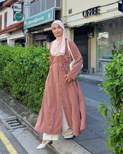 Load image into Gallery viewer, Ever dress in brown