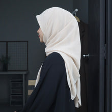 Load image into Gallery viewer, Olina in apricot