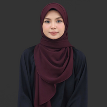 Load image into Gallery viewer, Olina in rambutan