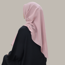 Load image into Gallery viewer, Pretty in semperit