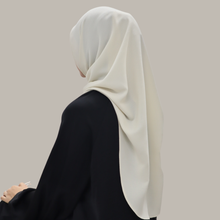 Load image into Gallery viewer, Dream in beige