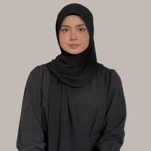 Load image into Gallery viewer, Allure in onyx
